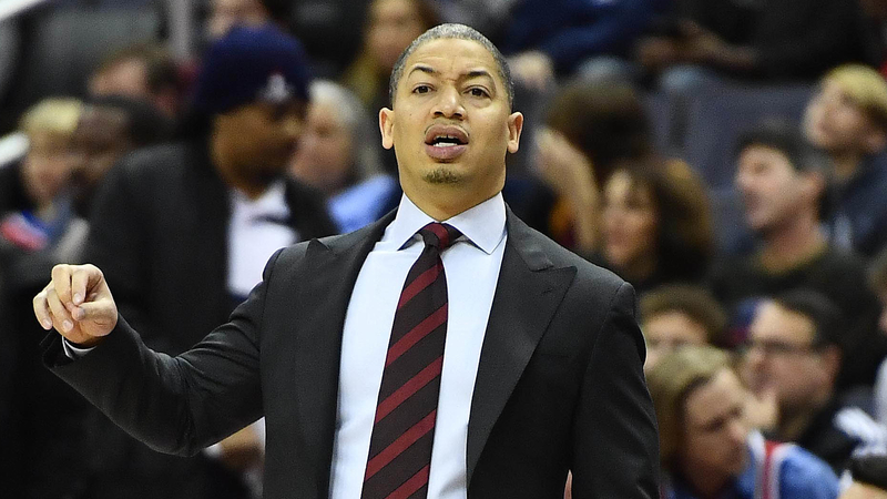 Cavs coach Tyronn Lue
