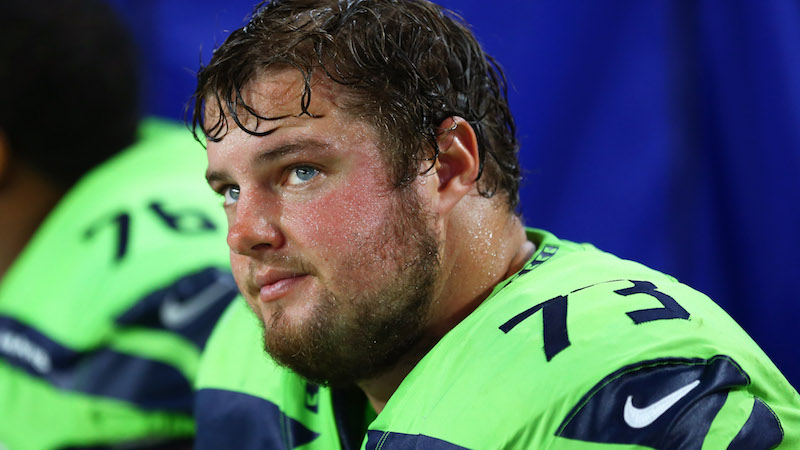 Patriots offensive tackle Matt Tobin