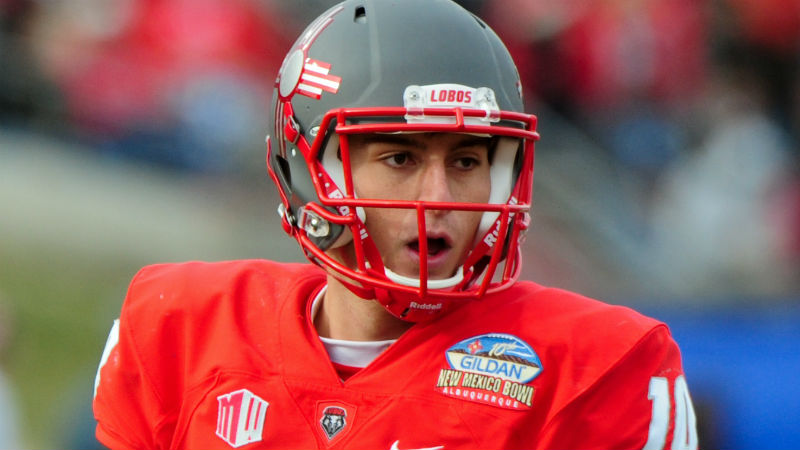 New Mexico Lobos quarterback Austin Apodaca