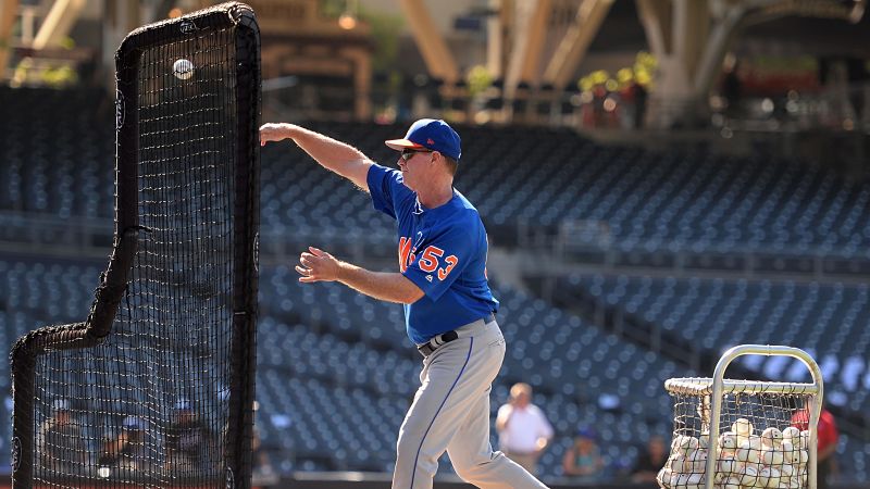 New York Mets coach Glenn Sherlock