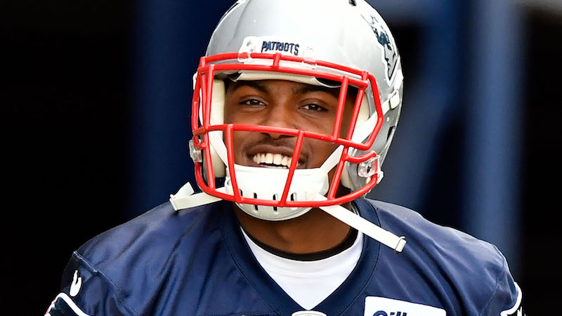 Patriots safety Damarius Travis