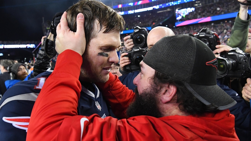 Tom Brady and Matt Patricia embrace