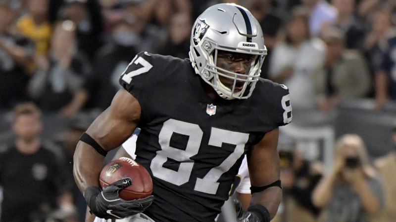 Oakland Raiders tight end Jared Cook