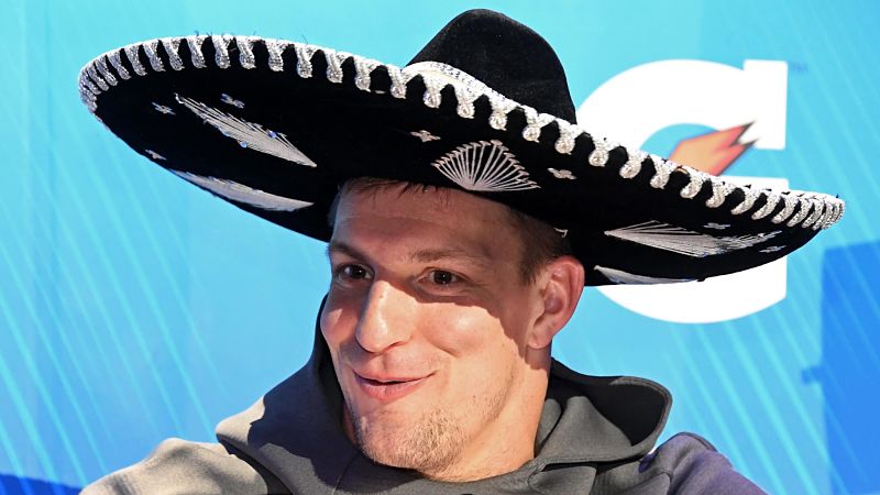 New England Patriots tight end Rob Gronkowski