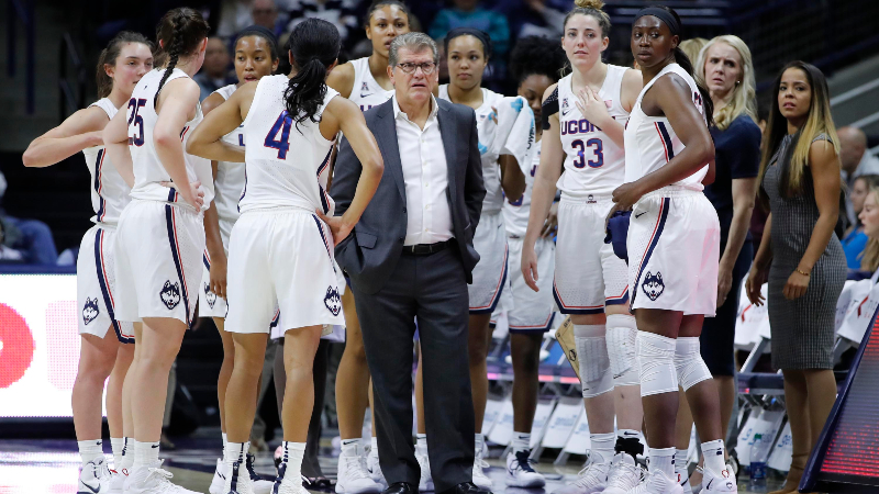 Connecticut Huskies head coach Geno Auriemma