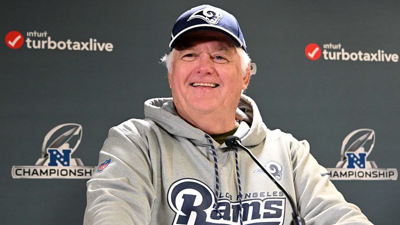 Los Angeles Rams defensive coordinator Wade Phillips