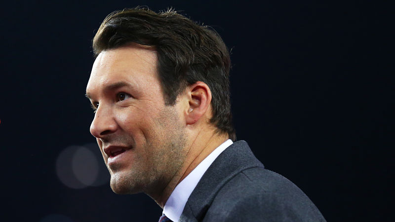 CBS broadcaster Tony Romo