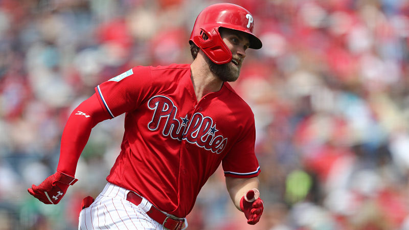 Philadelphia Phillies' ight fielder Bryce Harper