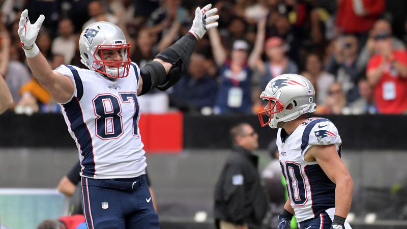 New England Patriots tight end Rob Gronkowski