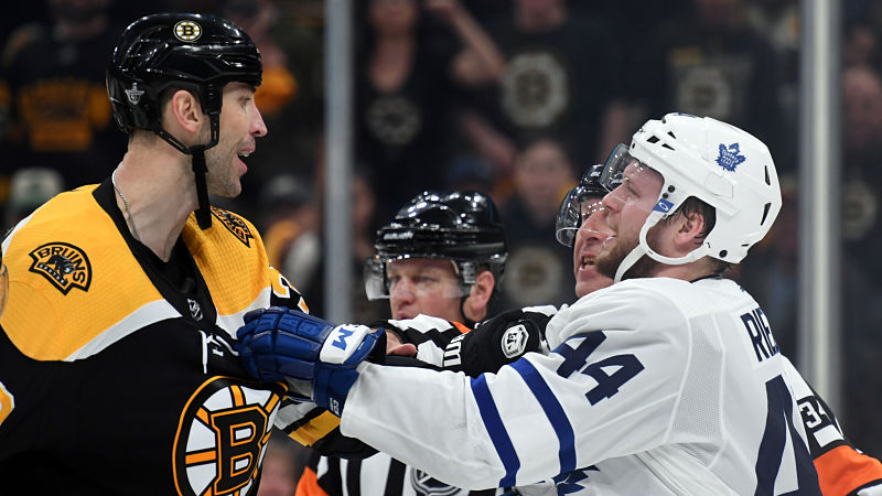 Boston Bruins defenseman Zdeno Chara