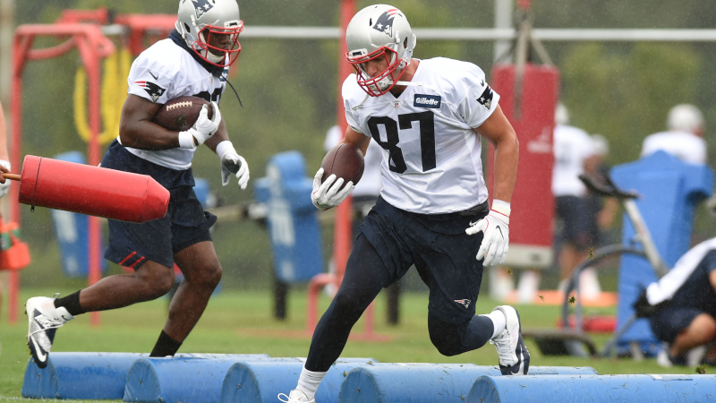 Former New England Patriots tight end Rob Gronkowski (87)