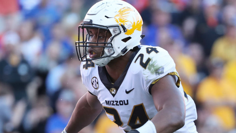 Missouri Tigers linebacker Terez Hall