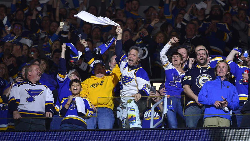 St. Louis Blues fans