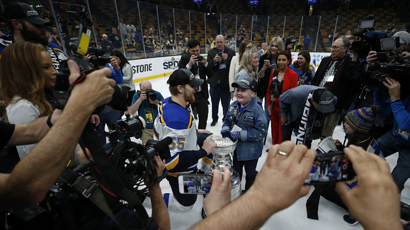 St. Louis Blues defenseman Colton Parayko and fan Laila Anderson