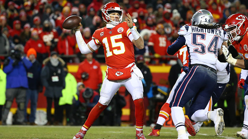 Kansas City Chiefs quarterback Patrick Mahomes and New England Patriots linebacker Dont'a Hightower