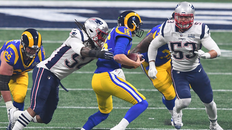 New England Patriots linebackers Dont'a Hightower and Kyle Van Noy
