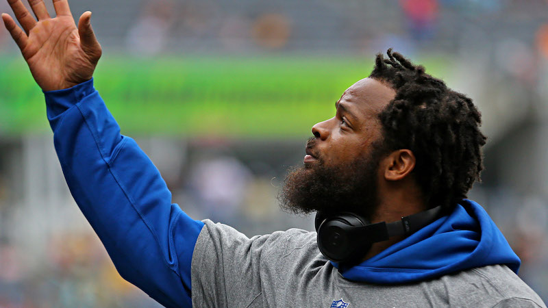 Patriots defensive end Michael Bennett