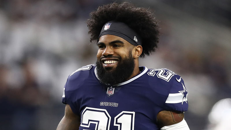Dallas Cowboys running back Ezekiel Elliott