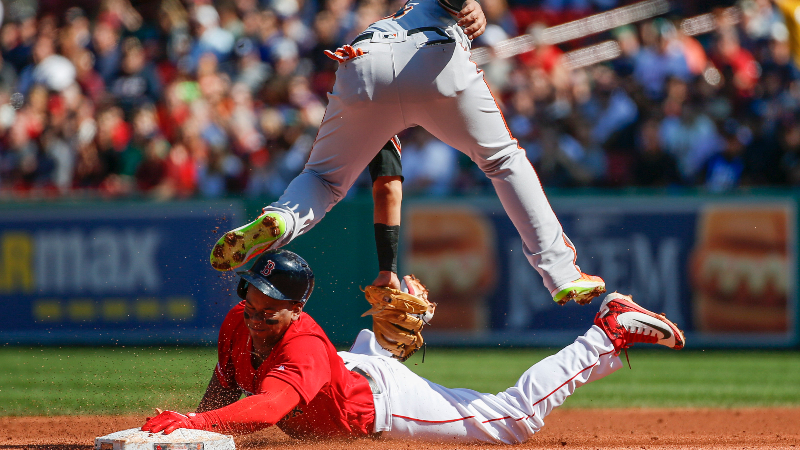 Boston Red Sox third baseman Rafael Devers (11)