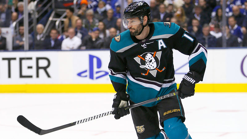 Anaheim Ducks forward Ryan Kesler