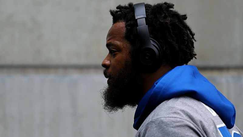 New England Patriots defensive lineman Michael Bennett