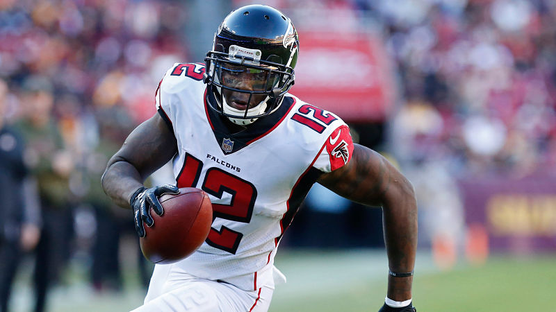 New England Patriots wide receiver Mohamed Sanu