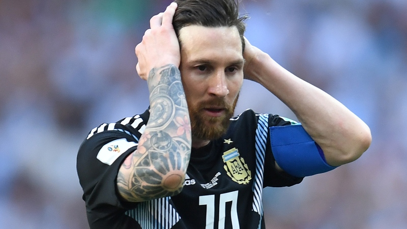 Argentina forward Lionel Messi (10)