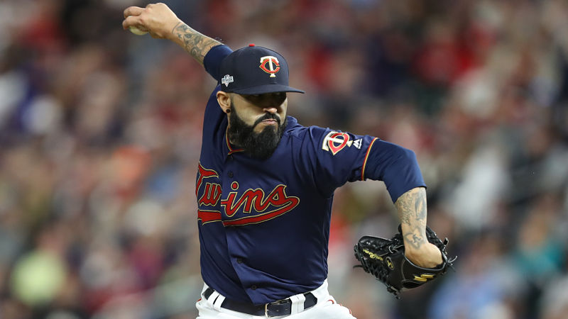 Minnesota Twins relief pitcher Sergio Romo