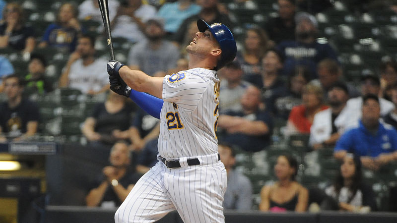 Milwaukee Brewers second baseman Travis Shaw