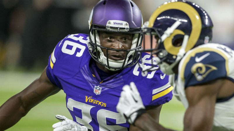 Minnesota Vikings cornerback Tre Roberson