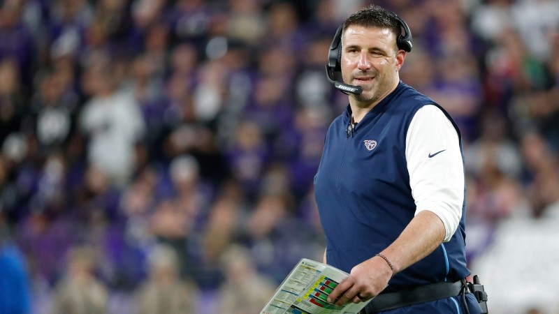 Tennessee Titans coach Mike Vrabel