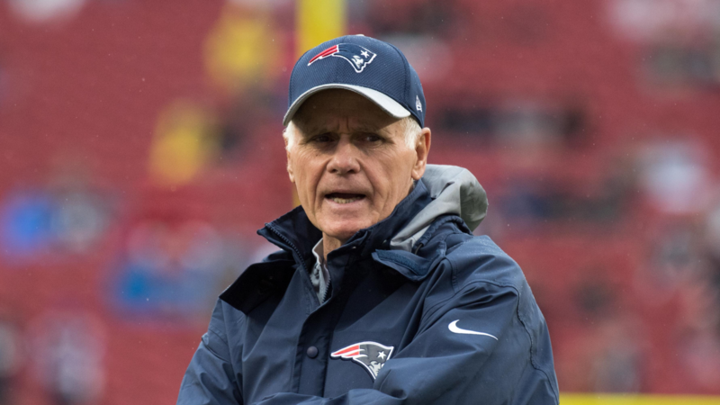 Patriots offensive line coach Dante Scarnecchia