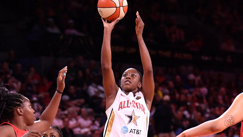 Connecticut Sun forward DeWanna Bonner