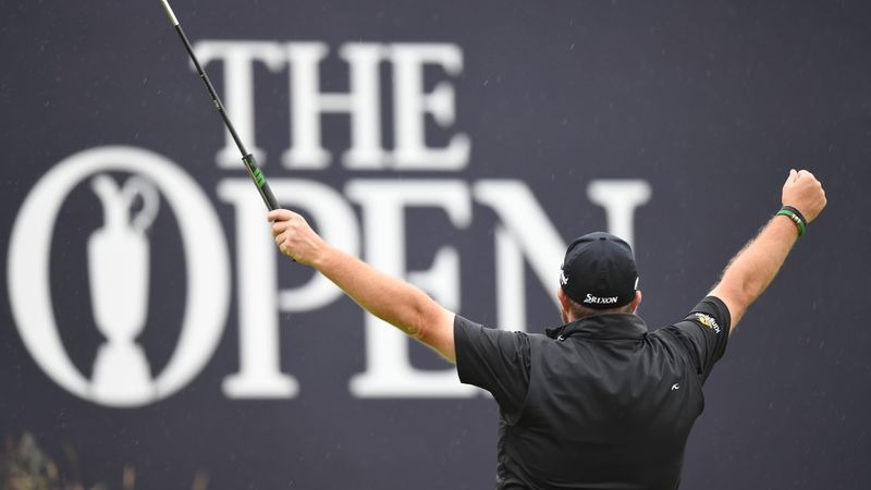 Professional golfer Shane Lowry