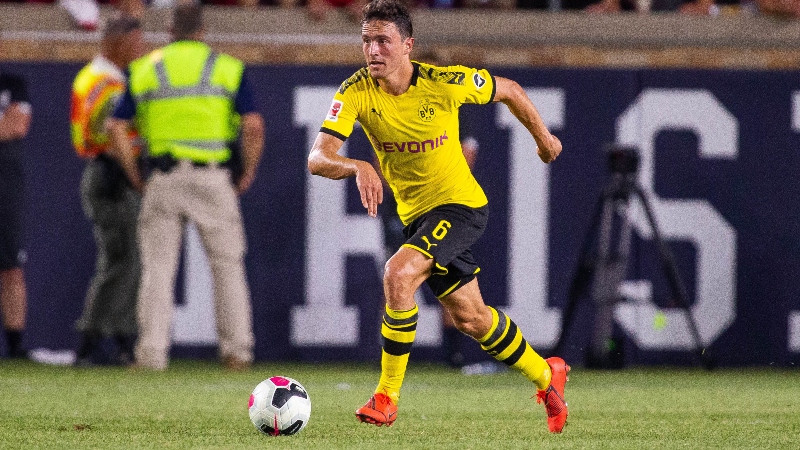 Borussia Dortmund midfielder Thomas Delaney