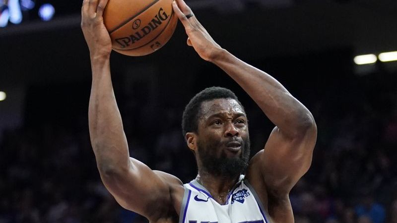Sacramento Kings forward Harrison Barnes