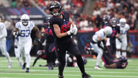 Houston Texans tight end Dalton Schultz