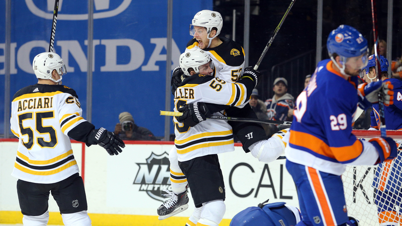 Bruins F Tim Schaller