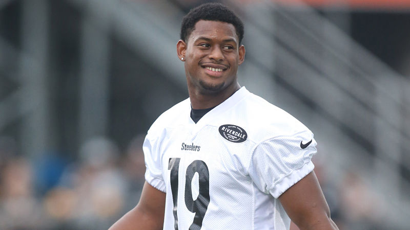Pittsburgh Steelers wide receiver JuJu Smith-Schsuter