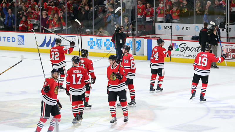 Blackhawks celebrate win over Capitals