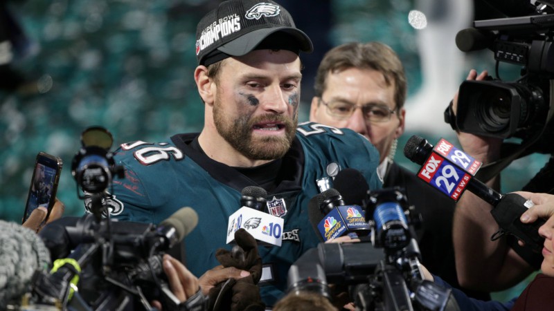 Philadelphia Eagles defensive end Chris Long