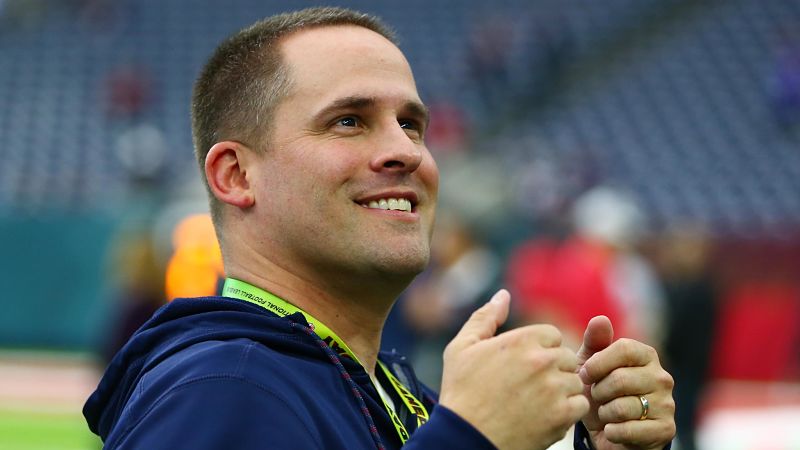 New England Patriots offensive coordinator Josh McDaniels