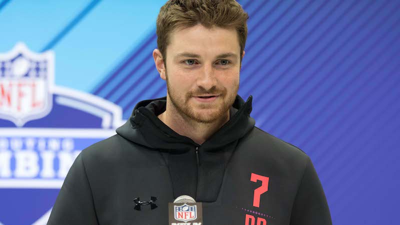 Washington State QB Luke Falk