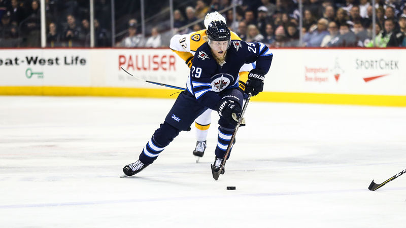 Jets forward Patrik Laine