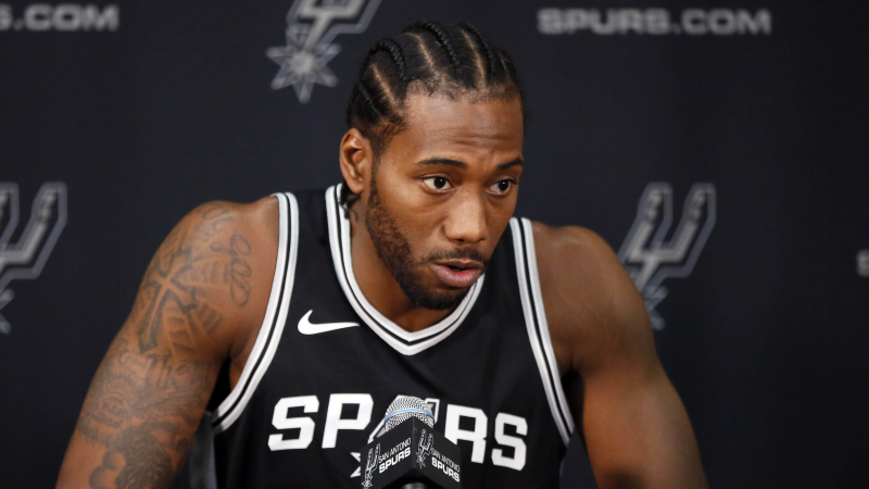San Antonio Spurs forward Kawhi Leonard