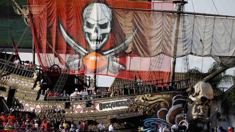 Tampa Bay Buccaneers pirate ship