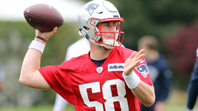 Patriots quarterback Danny Etling