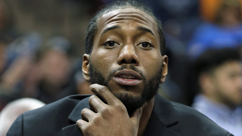 Spurs forward Kawhi Leonard