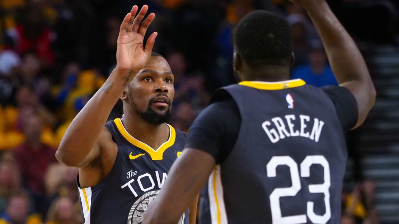 Golden State Warriors forward Kevin Durant and forward Draymond Green