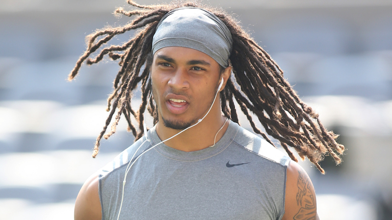 Patriots cornerback Ryan Lewis